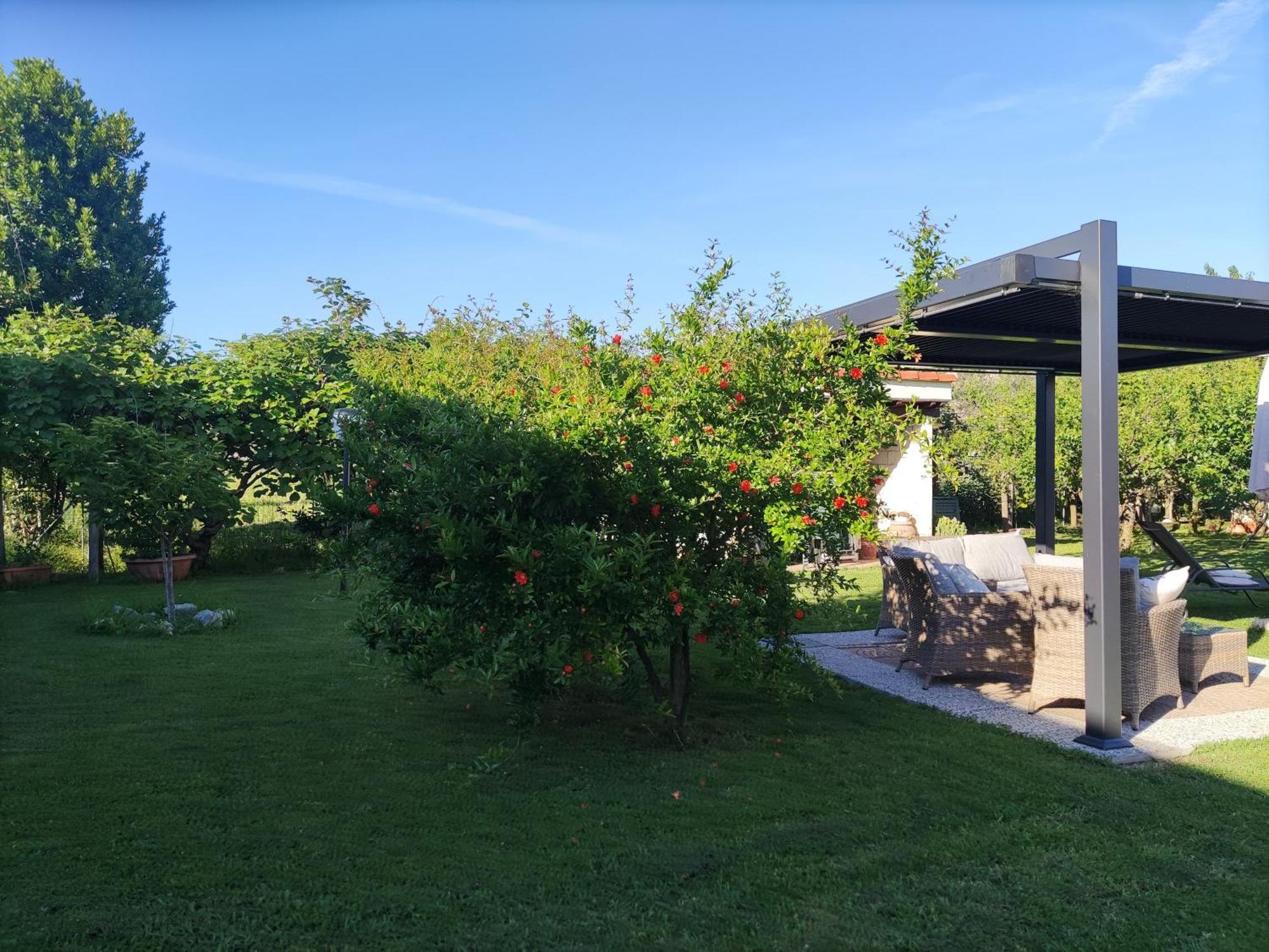 Appartamenti Ca'Melia Sarzana Exteriör bild