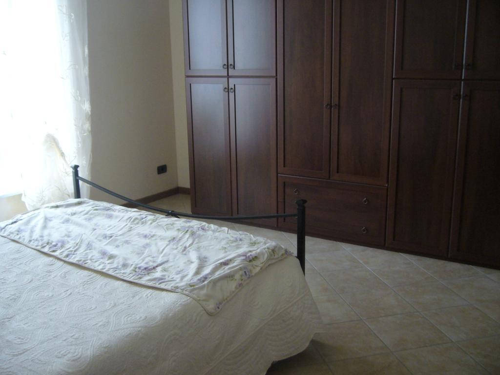 Appartamenti Ca'Melia Sarzana Rum bild