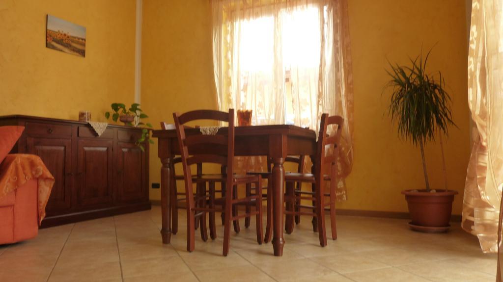 Appartamenti Ca'Melia Sarzana Rum bild